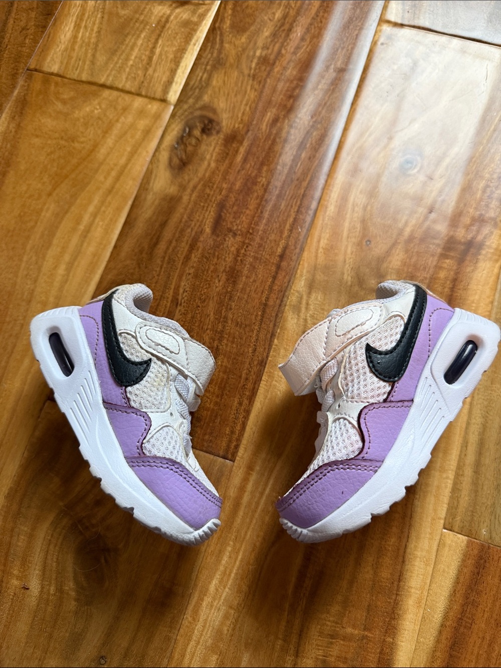 Nike Air Max SC sneakers in a White Lilac in size 5